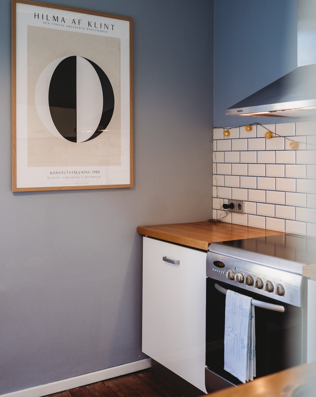 11 apt with character